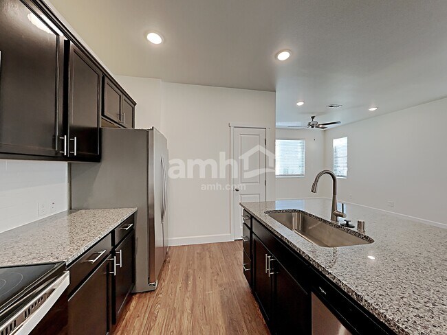 Building Photo - 33072 Eagle Peak Ln