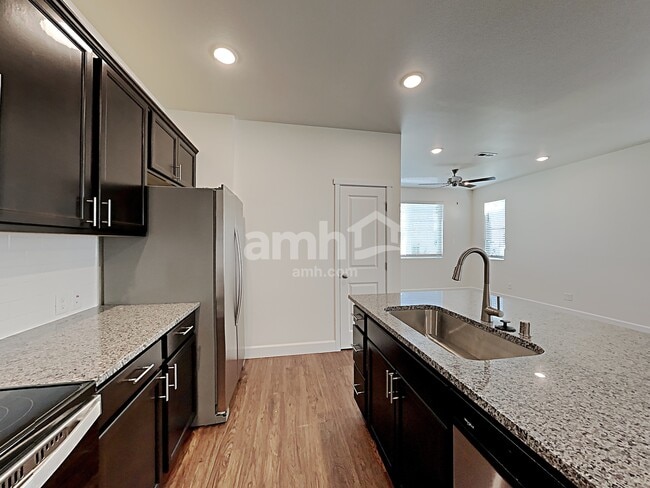 Foto del edificio - 33072 Eagle Peak Ln