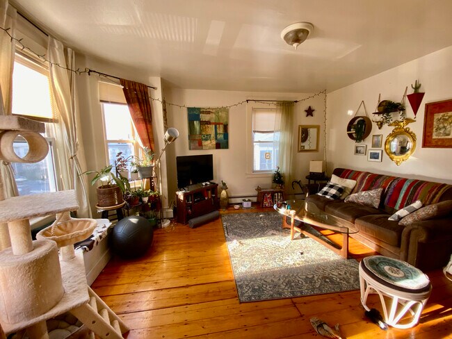 Foto del edificio - 203 Hillside St