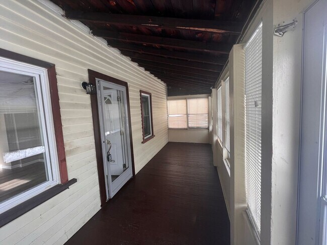 Foto del edificio - Move-In Ready- 2 bedroom/1 Bath Home in Eastpointe