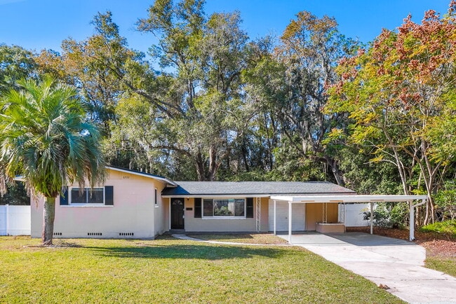 Building Photo - 6532 Albicore Rd