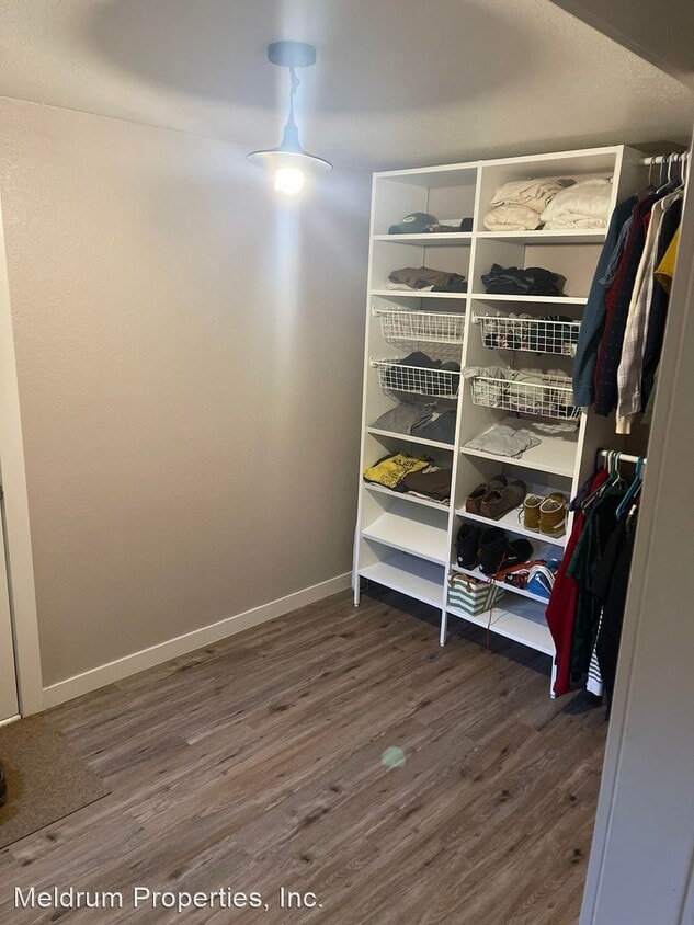Building Photo - 1 br, 1 bath House - 1024 Oxford Lane #47A