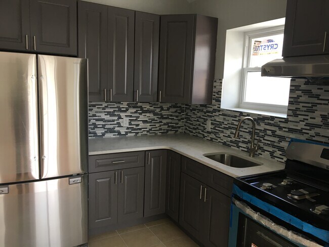 Modern Kitchen - 101-16 127th St