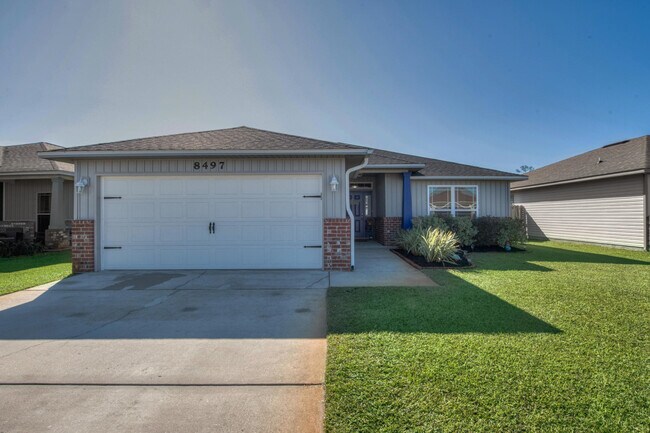 Building Photo - 8497 Island Dr