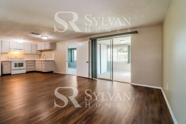 Foto del edificio - Charming 4BR 2BA Home