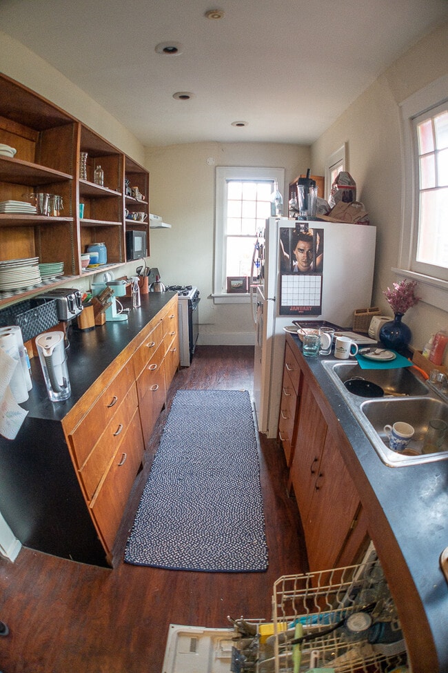 Building Photo - 2813 Salado St