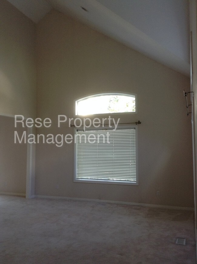 Foto del edificio - Beautiful Cottonwood Heights Home