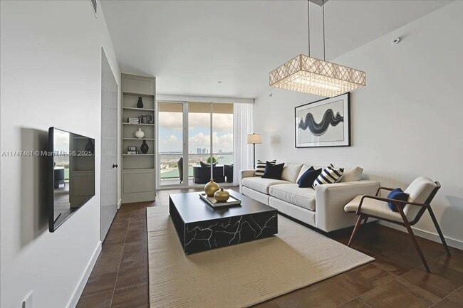 Building Photo - 1100 Biscayne Blvd