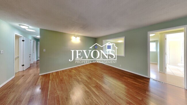 Foto del edificio - $1,000 Rent Credit if move-in occurs befor...