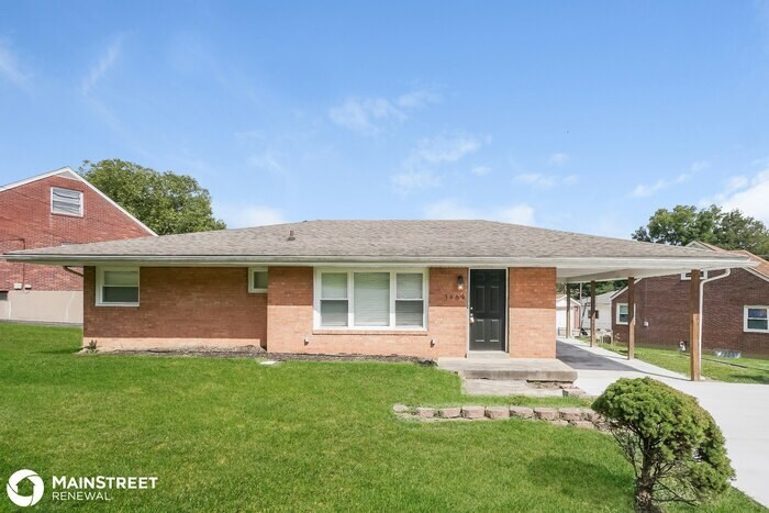 Primary Photo - 3469 Illinois Ave, Louisville, KY 40213