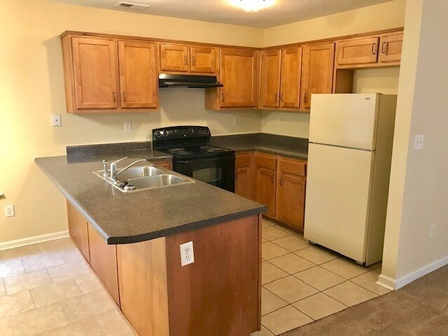 Building Photo - Now Leasing A 3 Bedroom 2.5 Bath Home In C...
