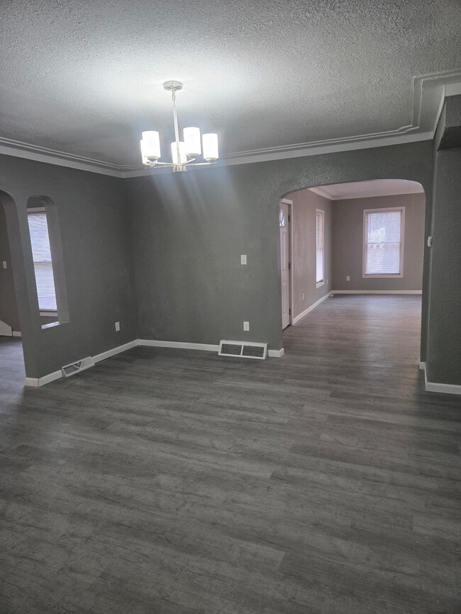 Foto del edificio - Drouillard