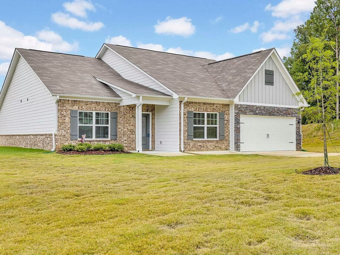 6955 Rebecca Ln, Pinson, AL 35126 House Rental in Pinson, AL