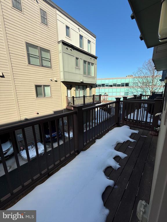 Foto del edificio - 6611 Eames Wy