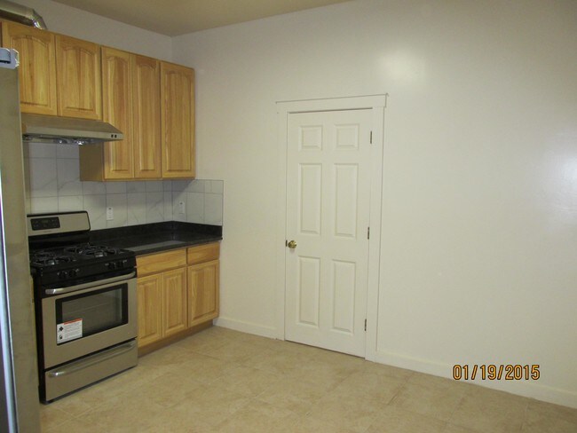 Building Photo - 1 bedroom in San Francisco CA 94110
