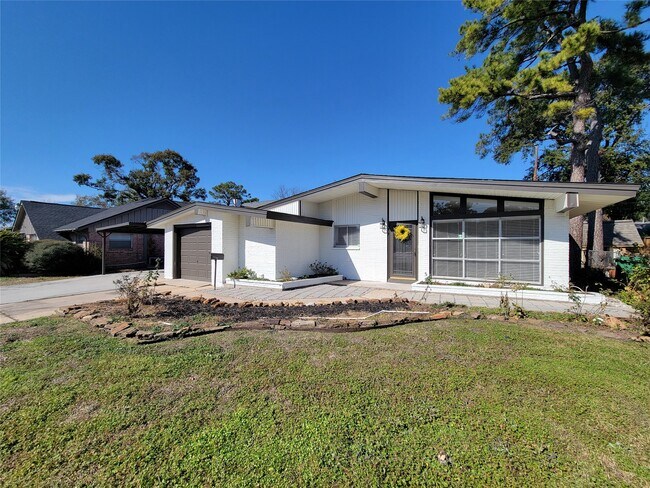 Foto del edificio - 2318 Ansbury Dr