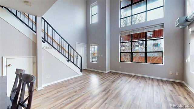 Foto del edificio - 2033 W 30th Ave