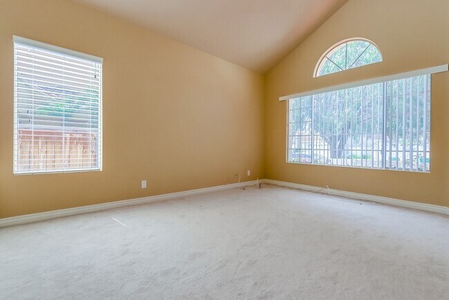 Foto del edificio - Lovely Home | Prime Westpark Location