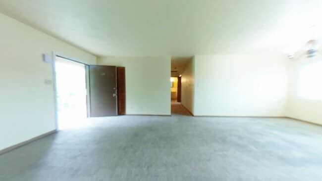 Building Photo - 2 Bed 1 bath Apartment Rental in Parkview area Newport News