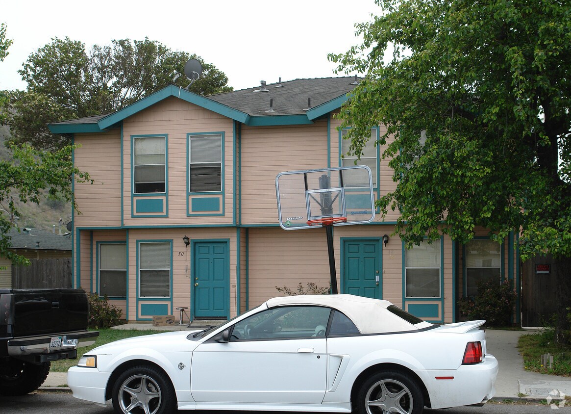 Building Photo - 48-54 E Ramona