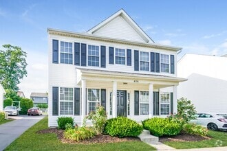 Building Photo - 4396 Alameda Dr
