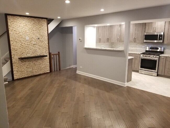 Foto del edificio - 544 W Inverrary Ln