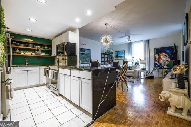 Foto del edificio - 130 26th St NW