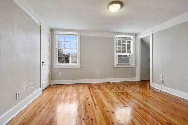 Building Photo - 130 South Hennessey -