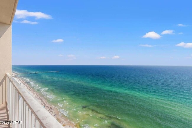 Foto del edificio - 16819 Front Beach Rd