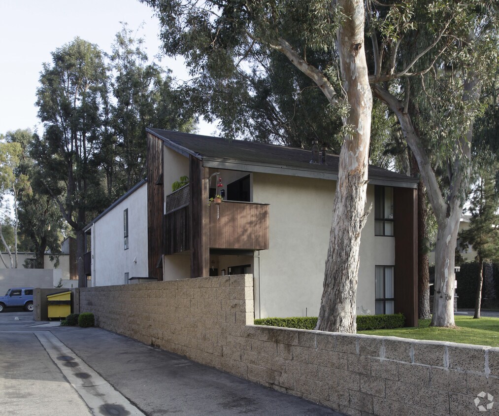 Foto del edificio - The Arbors