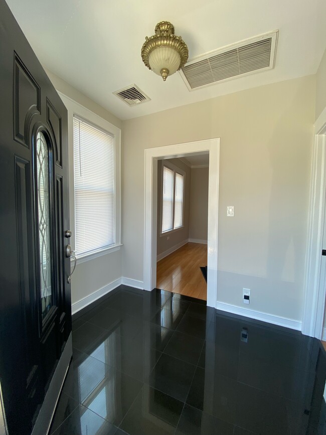 Building Photo - 1455 45th St
