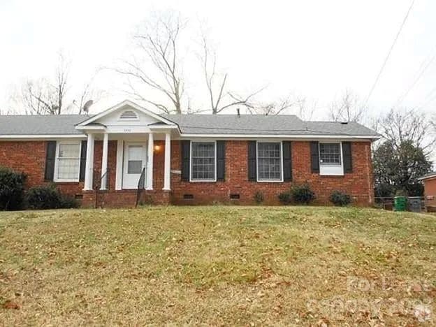 Building Photo - 6832 Woodstream Dr