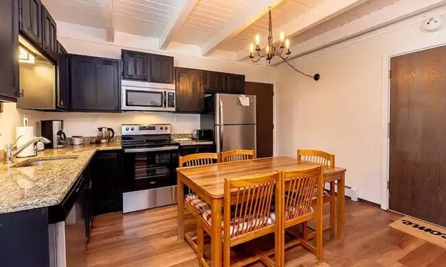 Foto del edificio - Silverthorne 2BR at Treehouse! Year lease!...
