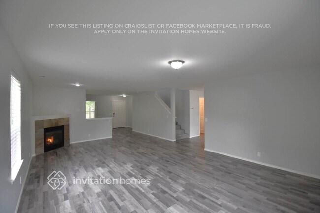 Building Photo - 307 Roberts St NE