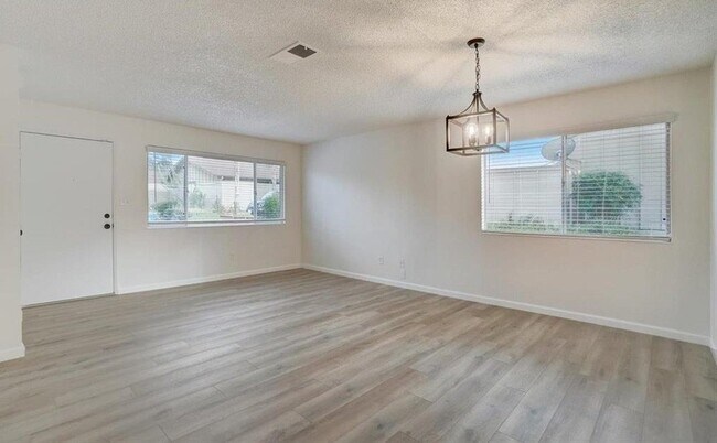 Foto del edificio - 2500 Florida Ln