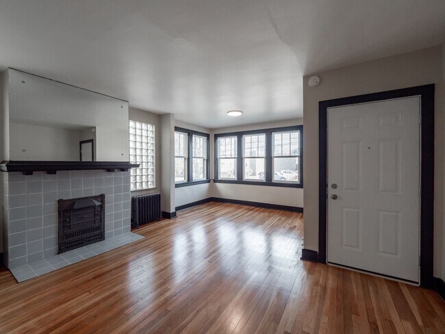 Building Photo - 448 S Trenton Ave