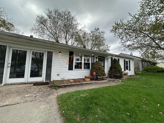 Building Photo - 2299 McCool Rd