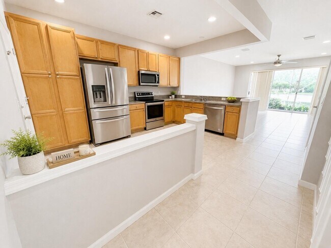 Foto del edificio - 1083 Woodfield Rd