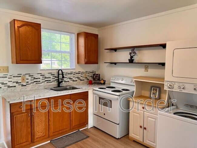 Foto del edificio - 4 Katra Ln