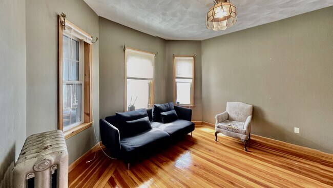 Building Photo - 55 Dartmouth St