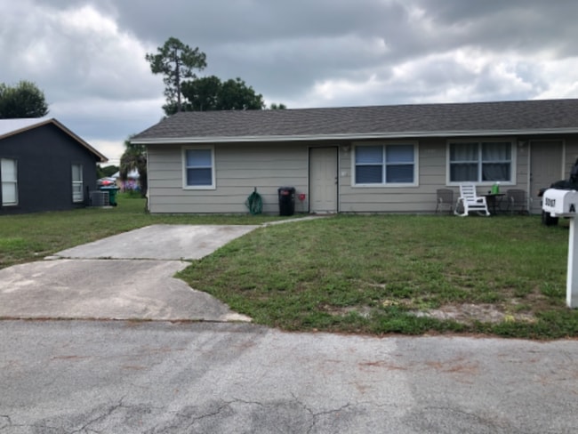 Building Photo - 5007 Eastwood Dr