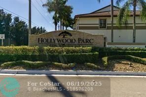 Foto principal - 550 S Park Rd