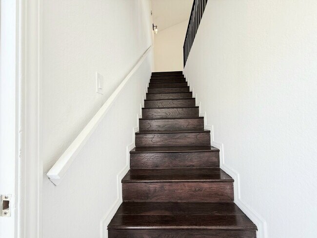 Photo - 1343 W 36th St Apartment