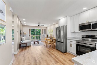 Building Photo - 71 Kopi Ln
