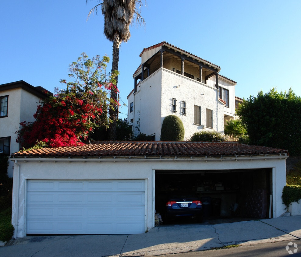 Building Photo - 1301-1309 Westerly Ter