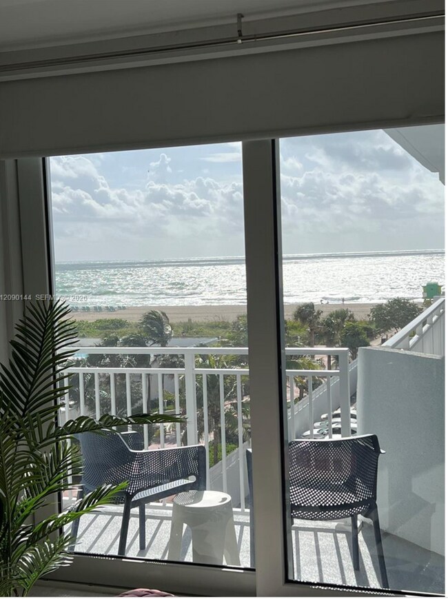 Building Photo - 345 Ocean Dr