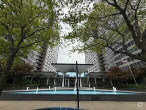 Building Photo - 3550 N Lake Shore Dr