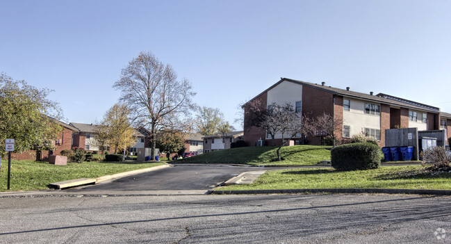 Foto del edificio - Walnut Hill Apartments