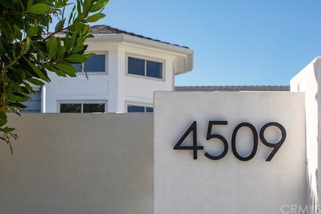 Foto del edificio - 4509 Wayne Rd