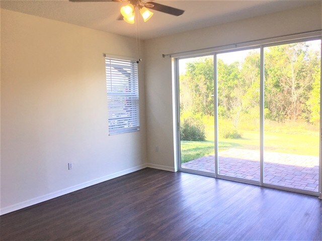 Building Photo - 11124 Creek Haven Dr
